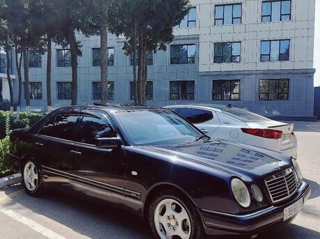 Mercedes E 280