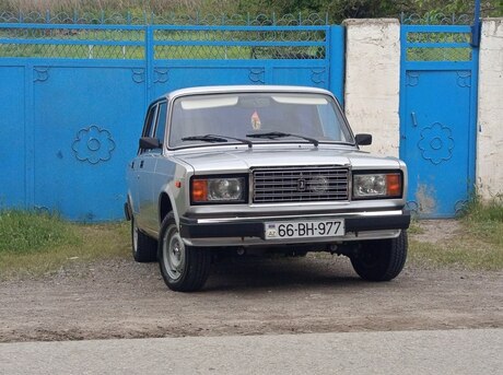 LADA (VAZ) 2107