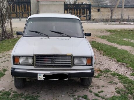 LADA (VAZ) 2107
