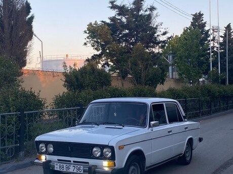 LADA (VAZ) 2106