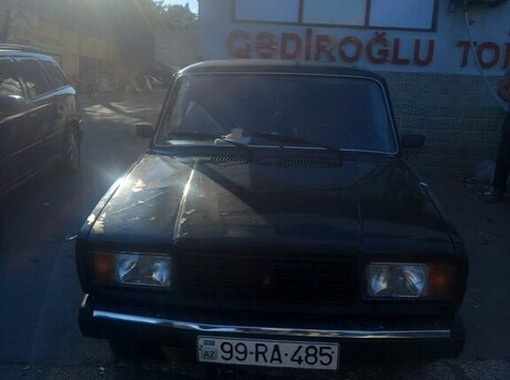 LADA (VAZ) 2107