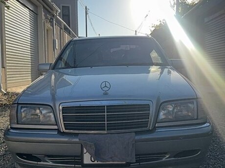 Mercedes C 230
