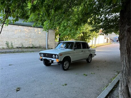 LADA (VAZ) 2106