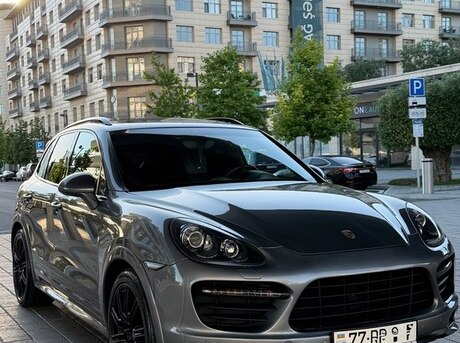 Porsche Cayenne GTS
