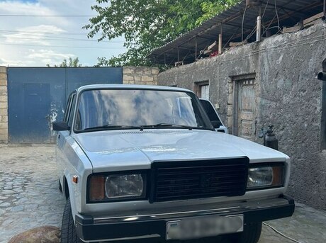 LADA (VAZ) 2107