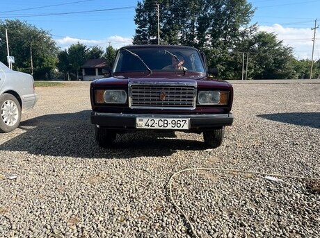 LADA (VAZ) 2107