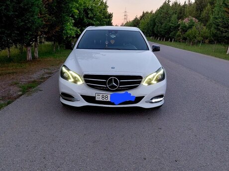 Mercedes E 250