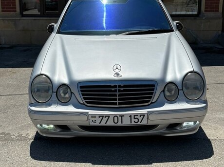 Mercedes E 280