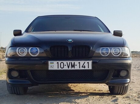 BMW 523