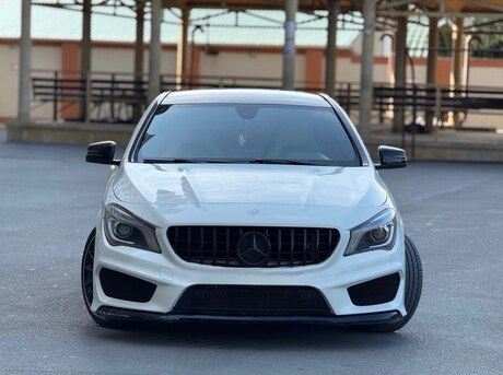 Mercedes CLA 250