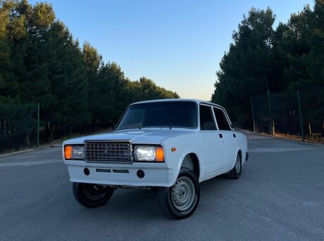 LADA (VAZ) 2107
