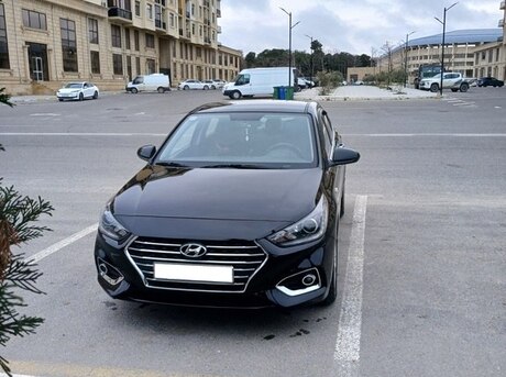 Hyundai Accent