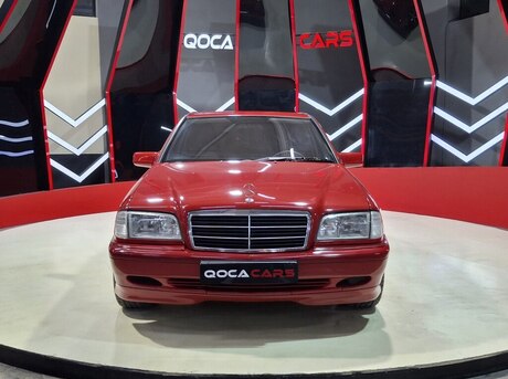 Mercedes C 200