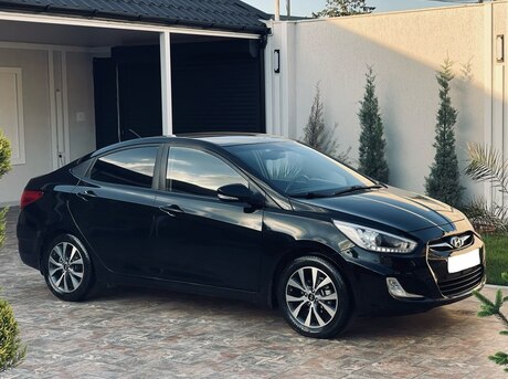 Hyundai Accent