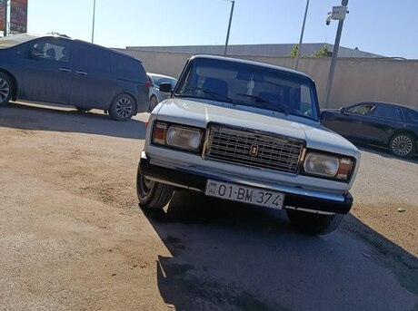LADA (VAZ) 2107