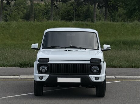 LADA (VAZ) Niva