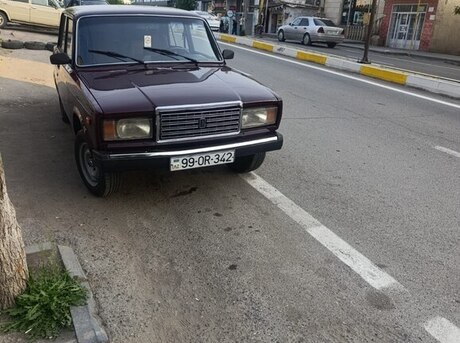 LADA (VAZ) 2107