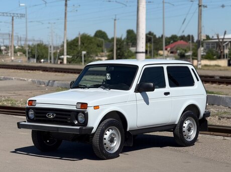 LADA (VAZ) Niva