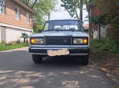 LADA (VAZ) 2107