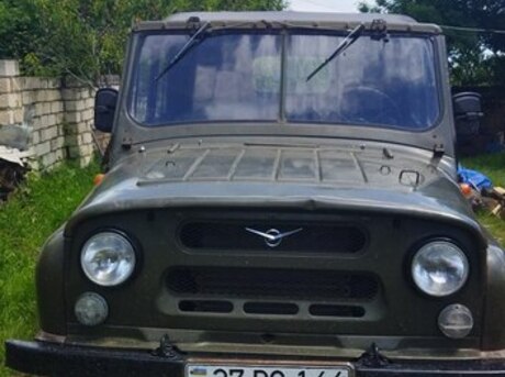 UAZ 31512