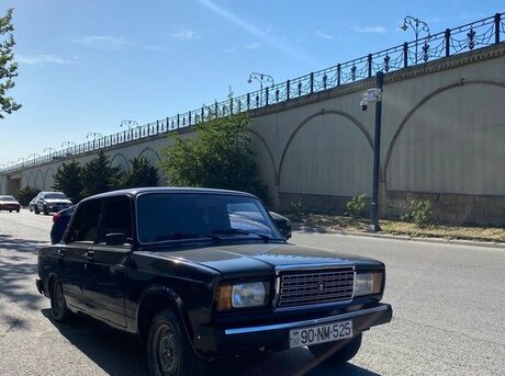 LADA (VAZ) 2107