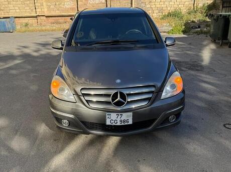 Mercedes B 170