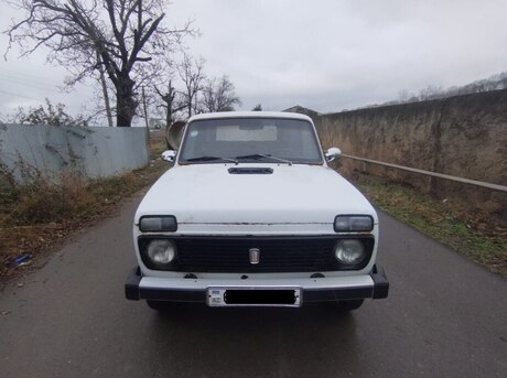 LADA (VAZ) Niva