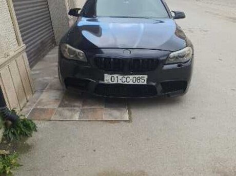 BMW 528
