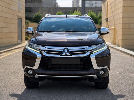 Mitsubishi Pajero Sport