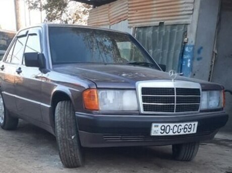Mercedes 190