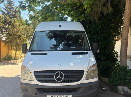 Mercedes Sprinter 311