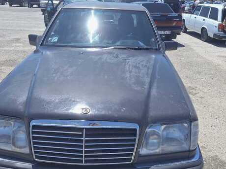 Mercedes 250 D
