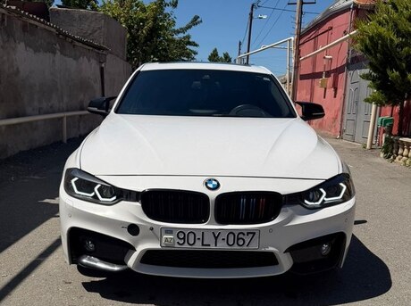 BMW 330