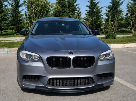 BMW 528