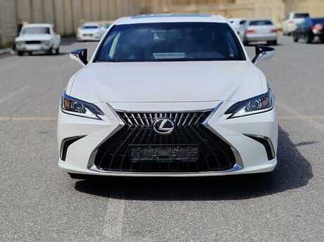 Lexus ES 200