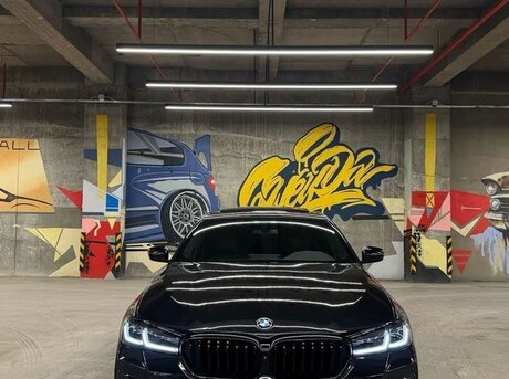 BMW 530e