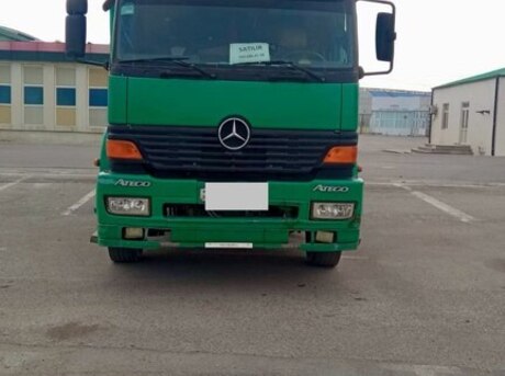 Mercedes Atego 1823