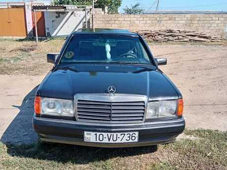 Mercedes 190