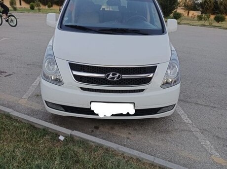 Hyundai H-1