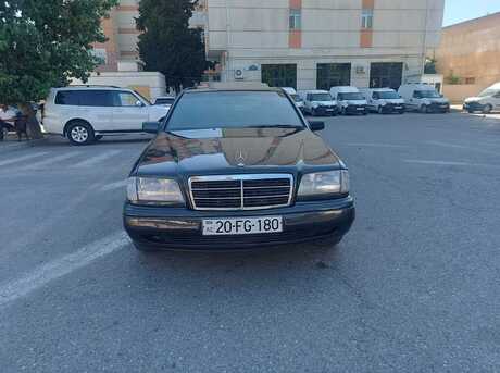 Mercedes C 180
