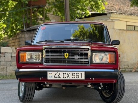 LADA (VAZ) 2107