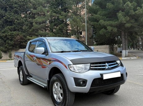 Mitsubishi L200