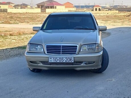 Mercedes C 220