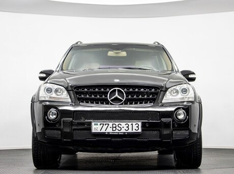 Mercedes ML 63 AMG