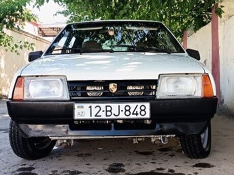 LADA (VAZ) 21099