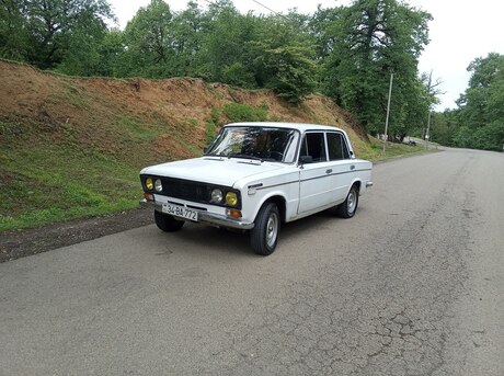 LADA (VAZ) 2103