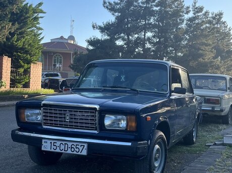 LADA (VAZ) 2107