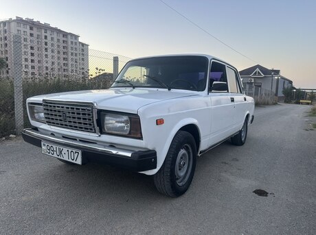 LADA (VAZ) 2107