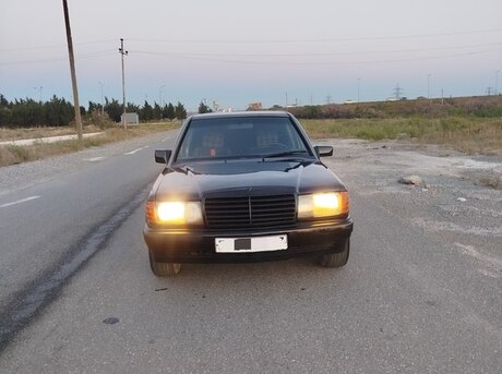 Mercedes 190