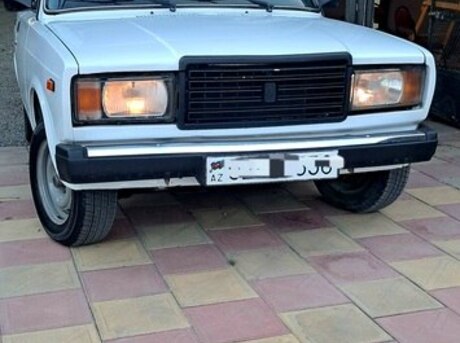 LADA (VAZ) 2107